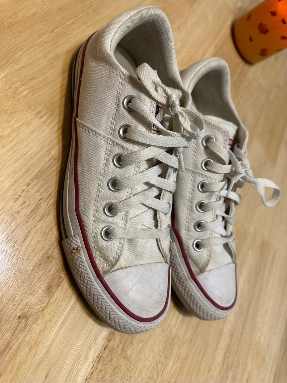 Converse Low-Top Canvas Sneakers in Off-White with Red Trim